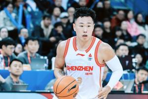 大杀器！贺希宁15投13中&三分6中5 狂砍全场最高31分&正负值+20 - 资讯配图