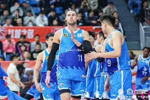 山东男篮官方：球队与外援斯蒂尔签约 球员将出战赛季剩余赛事 - 资讯配图