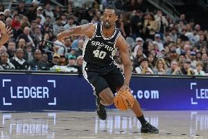 哈里森·巴恩斯：这支马刺可能是我待过最有活力且年轻的队伍 - 资讯配图