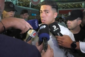 和皇马传得很凶?25岁恩佐:没有,零接触,世界杯之后再看吧 - 资讯配图