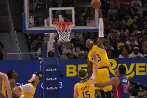 41岁还跳这么高！詹姆斯大帽拖哈裁判吹干扰球 湖人挑战失败 - 资讯配图