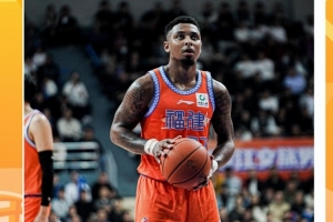 连克北京青岛&场均31分5板5.7助1.3断!皮特森当选第9周周最佳 - 资讯配图