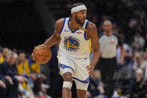 贾磊：穆迪膝盖骨明显变形 这可能是会影响职业生涯的伤病 - 资讯配图