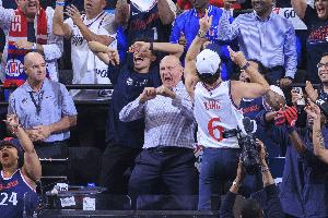 路威：鲍尔默说湖蜜不可能成为船蜜 船蜜只能从新一代中培养 - 资讯配图