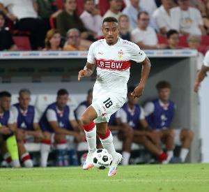 官方:斯图加特前锋勒威林因肌肉问题退出本期德国队 - 资讯配图