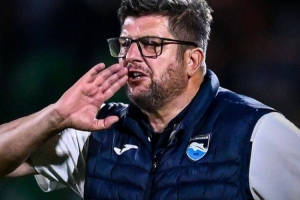 意大利U21主帅:确信国家队能进世界杯,加图索布冯习惯应对压力 - 资讯配图