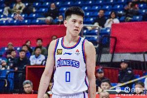 末节15分！林庭谦18中9拿下23分5板8助4断 除助攻外皆全队最高 - 资讯配图