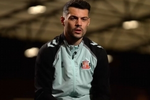 扎卡:若不是塔帅挽留我早就离开阿森纳了 阿隆索打电话邀我加盟 - 资讯配图