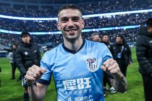 誓死一搏世界杯！斯坦丘：在大连很开心 不想留遗憾 - 资讯配图