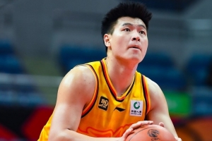 潜力赛-马国栋17分3板1断1帽 马浩森13分2板2助 江苏战胜深圳 - 资讯配图