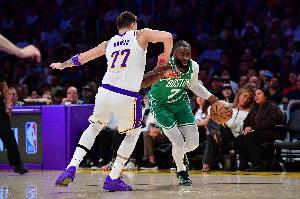 帕森斯：若绿军东部第二是布朗值得MVP的理由 那东契奇也配得上 - 资讯配图