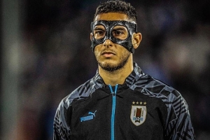 乌拉圭后卫:高水平热身赛能帮助我们备战,要用表现回报主帅信任 - 资讯配图