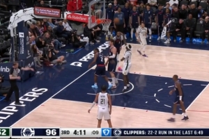 花得不能再花了！大洛弧顶加长三分再进 快船不到7分钟轰22-2！ - 资讯配图