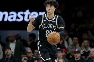 你真行!19号秀特拉奥雷出战16分钟 9中0&三分4中0一分未得 - 资讯配图