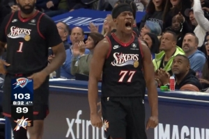 单核带队！埃奇库姆连续砍分末节初已经得到35分 命中7记三分 - 资讯配图