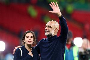 TA谈曼城联赛杯夺冠：上赛季问题从未真正消失，但如今有了新开端 - 资讯配图