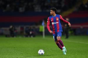 世体：巴尔德、孔德、德容将在国际比赛日后复出 沙特想签卡萨多 - 资讯配图