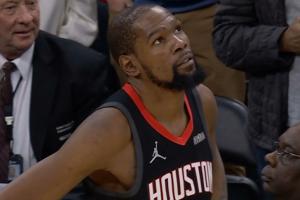 一场掉两名!火箭不敌公牛从西部第四跌至第六&还剩最后11场 - 资讯配图