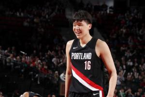 杨瀚森被开拓者下放至G联盟 混音明天对阵奥斯汀马刺 - 资讯配图