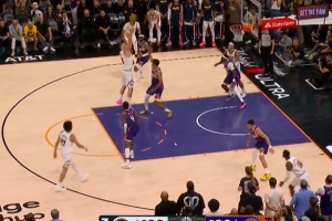 没人给压迫啊！约基奇接球轻松抛投打进准绝杀 - 资讯配图