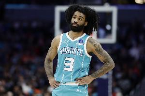 科比·怀特：我们进攻爆发力十足 不仅能打出一波流还能守住优势 - 资讯配图