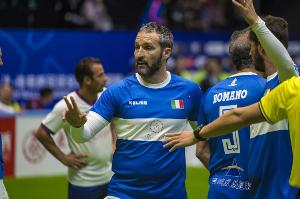 赞布罗塔：40岁的魔笛有20岁的心态，希望米兰与他再续约几年 - 资讯配图