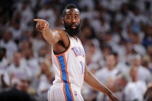 登哥辗转多队初印象:雷霆登无奇 篮网登数据炸裂 骑士登战绩最牛 - 资讯配图