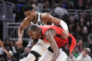 火媒：不希望字母哥来火箭 宁愿看到全员健康回归 补强教练团队 - 资讯配图