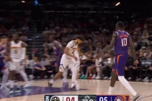 奋力反击！太阳连续三分命中后马卢阿奇2罚都有 太阳9-0反超掘金 - 资讯配图