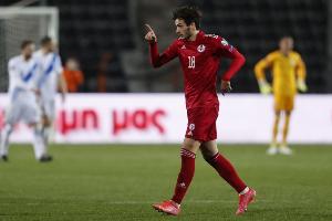 官方：克瓦拉茨赫利亚出任格鲁吉亚国家队新队长 - 资讯配图