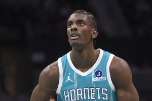 迪亚巴特:在快船时威少教会我很多 在他那个年纪他依旧精力充沛 - 资讯配图