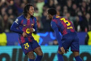 孔德：社交媒体上有人说我抑郁了，但我只是沉浸在自己的世界里 - 资讯配图