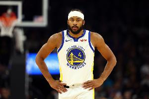 Shams：摩西·穆迪遭遇左膝髌腱撕裂 本赛季报销！ - 资讯配图