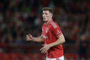 天空：埃利奥特·安德森不急于决定未来，曼联曼城阿森纳对他有意 - 资讯配图