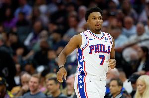 小钢炮的不惑之年！祝老将凯尔·洛瑞40岁生日快乐 - 资讯配图