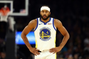 解说：髌腱撕裂对运动员影响巨大 好在穆迪还年轻&这是最大资本 - 资讯配图