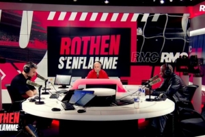 坎波斯：巴黎想推迟联赛不是针对朗斯，是为了整个法国足球 - 资讯配图