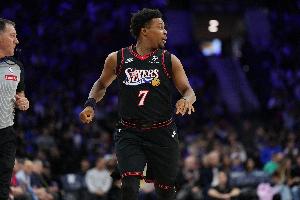 三人组团目前联盟共有3人年龄40+：洛瑞、吉布森、詹姆斯 - 资讯配图