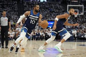 戈贝尔谈康利首发：这就是我们球队的精神 每个人随时能挺身而出 - 资讯配图