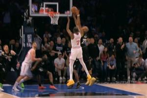 这就是4届DPOY吗！戈贝尔最后时刻单防大帽杜兰特大跳投！ - 资讯配图