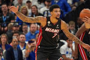 替补高效！韦尔5中5拿下13分11板4助1帽 正负值+32最高 - 资讯配图