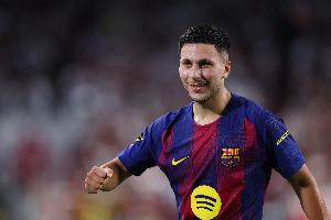 每体：巴萨对巴德吉不满感到不解，他该知道自己必须与亚马尔竞争 - 资讯配图