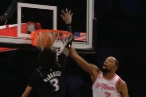 找回面子！杜兰特长臂抢断一条龙快攻隔扣麦丹 分差来到1分 - 资讯配图