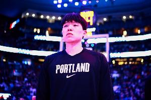 萧华：久仰开拓者新老板邓顿的大名 他已准备好打造一支冠军球队 - 资讯配图