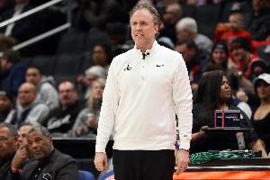 没能刷新纪录！奇才结束16连败 和步行者国王并列本赛季最长 - 资讯配图