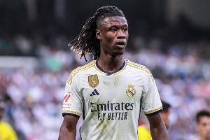 草台班子！队报：皇马此前还误诊卡马文加的脚踝，导致其伤缺两周 - 资讯配图