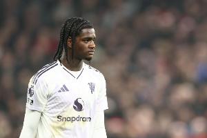 记者:曼联小将海文从U20征调参加英格兰成年队的训练,协助备战 - 资讯配图