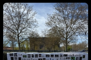 遭遇重伤！罗德里戈转发球迷鼓励横幅：感谢皇马球迷们的爱 - 资讯配图