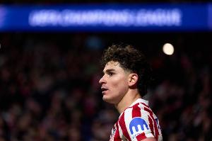 马卡：马竞准备给阿尔瓦雷斯涨薪至1000万欧，决定权在球员手中 - 资讯配图