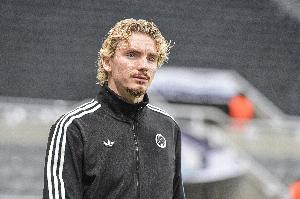 天空体育：纽卡今夏要买门将并继续补强前锋 估计有多人离队 - 资讯配图